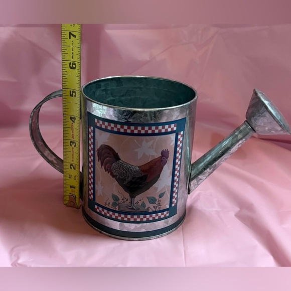 🔻Vintage🔻NWOT, The Tin Box Company, Rustic Rooster Watering Can, Silver 🐔 - Picture 6 of 7